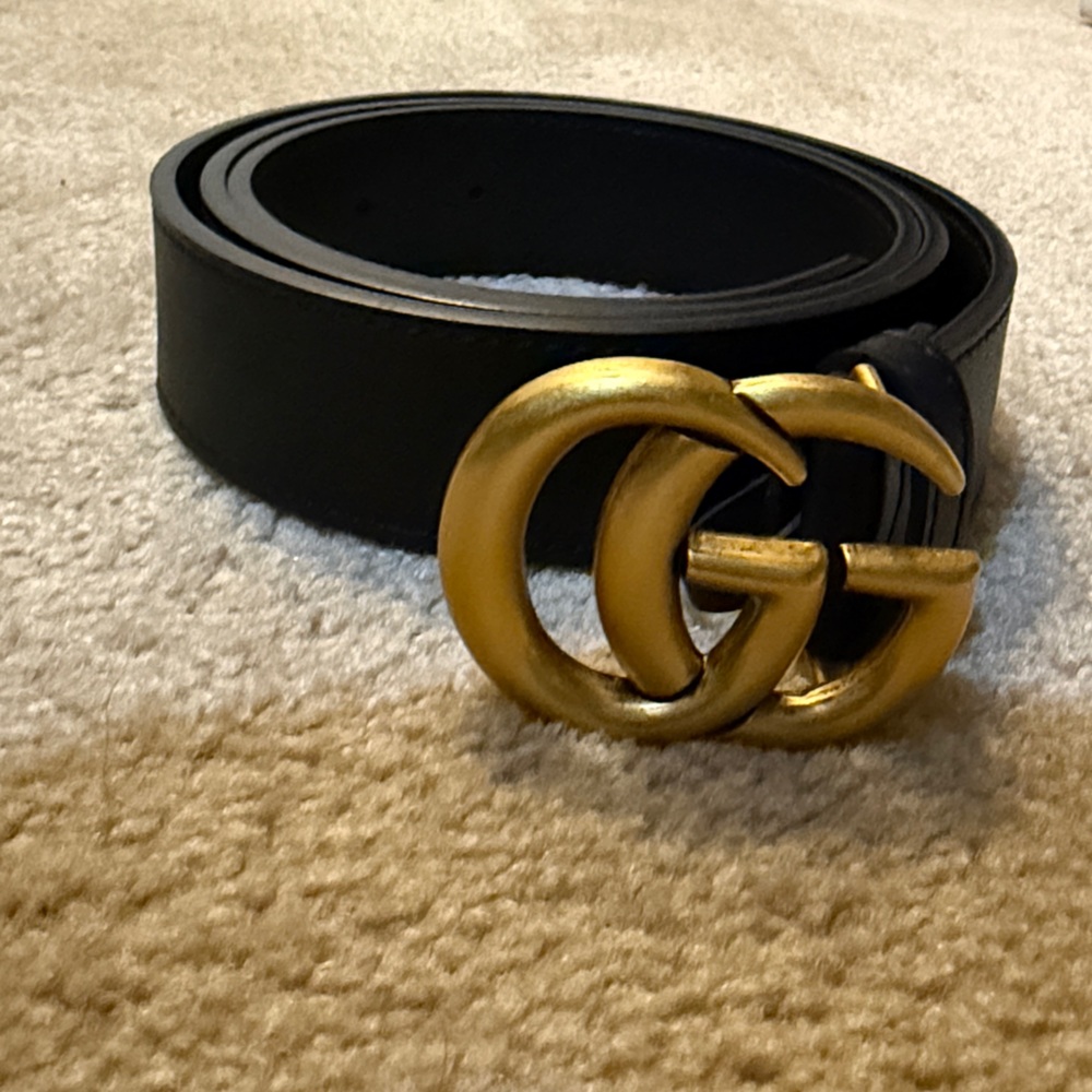 Gucci Black Belt with Gold Buckle